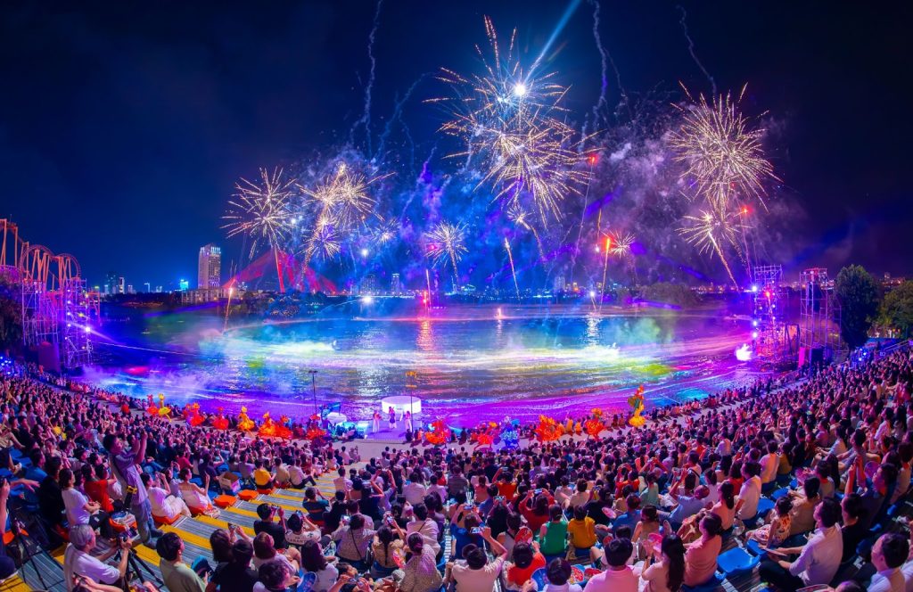 Cat Ba Nightlife Guide: Where to Go & What to Do